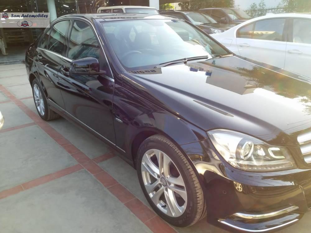 Mercedes Benz C Class 2012 for Sale in Karachi Mercedes Benz C Class 2012 for Sale in Karachi Image-3