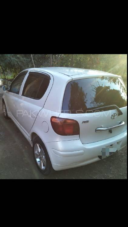 Toyota Vitz 2002 for Sale in Peshawar Image-1