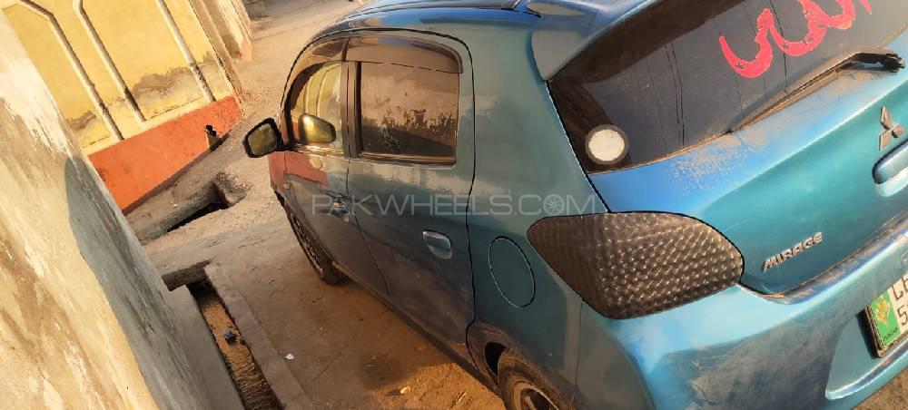 مٹسوبیشی میراج 2015 for Sale in سیالکوٹ مٹسوبیشی میراج 2015 for Sale in سیالکوٹ Image-5