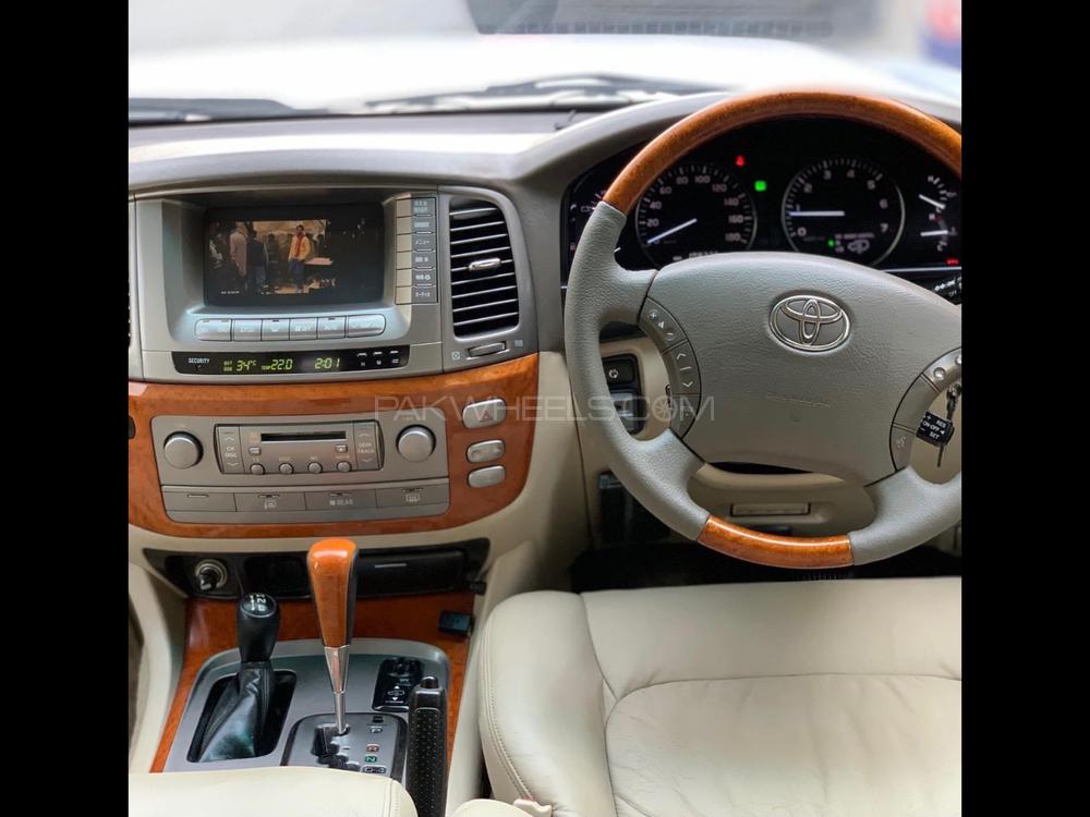 Toyota Land Cruiser 2002 for Sale in Sialkot Image-1