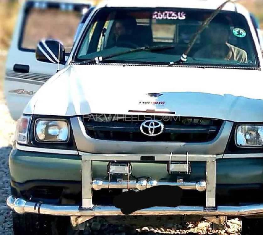 ٹویوٹا ہائیلکس 2001 for Sale in پشاور ٹویوٹا ہائیلکس 2001 for Sale in پشاور Image-3