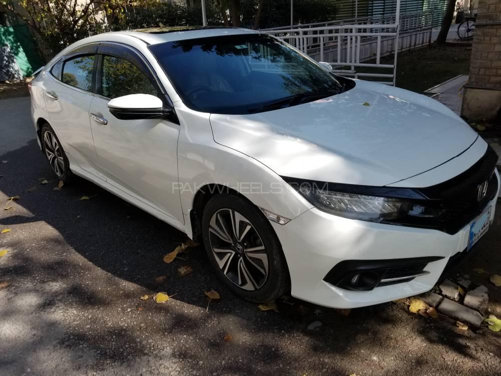 Honda Civic 2016 for Sale in Multan Honda Civic 2016 for Sale in Multan Image-2
