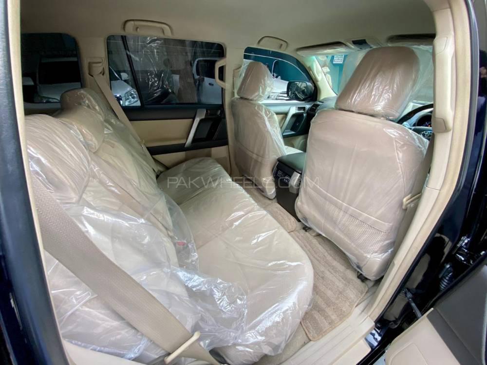 Toyota Prado 2012 for Sale in Karachi Toyota Prado 2012 for Sale in Karachi Image-18