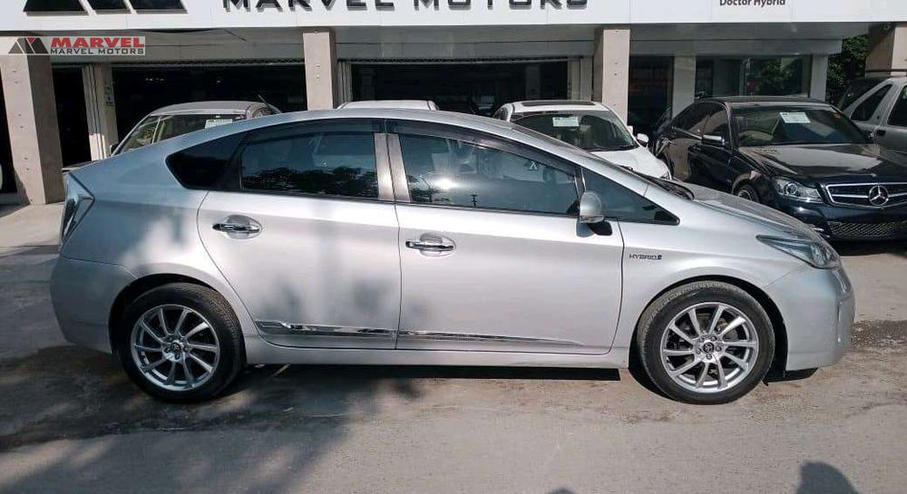 Toyota Prius 2014 for Sale in Islamabad Toyota Prius 2014 for Sale in Islamabad Image-8