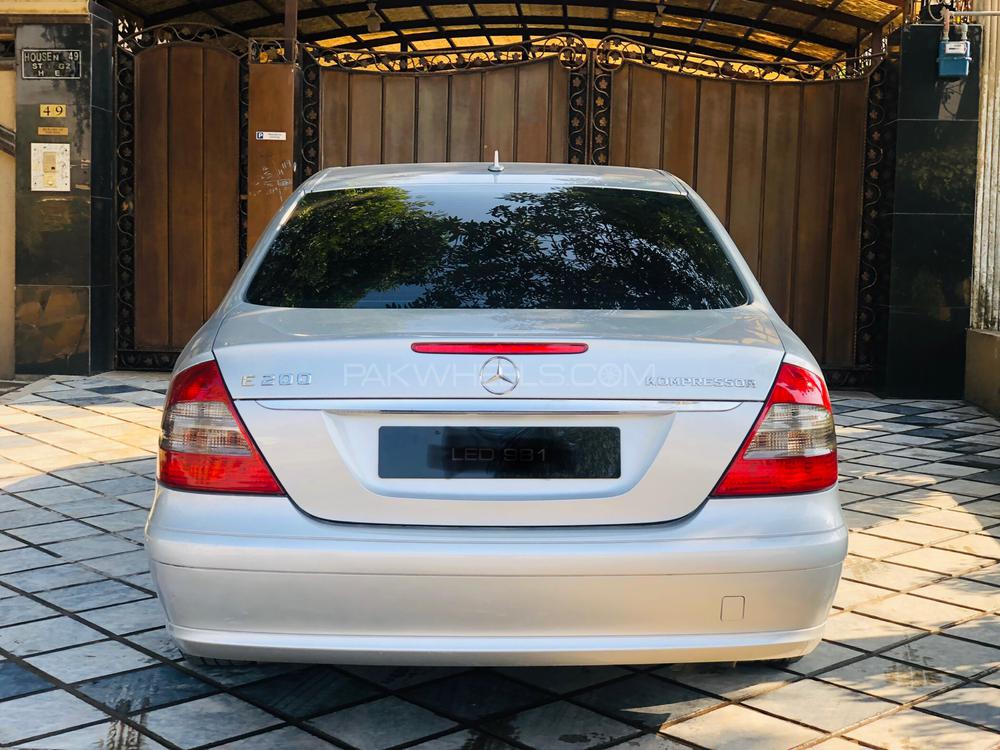 Mercedes Benz E Class 2008 for Sale in Peshawar Mercedes Benz E Class 2008 for Sale in Peshawar Image-2