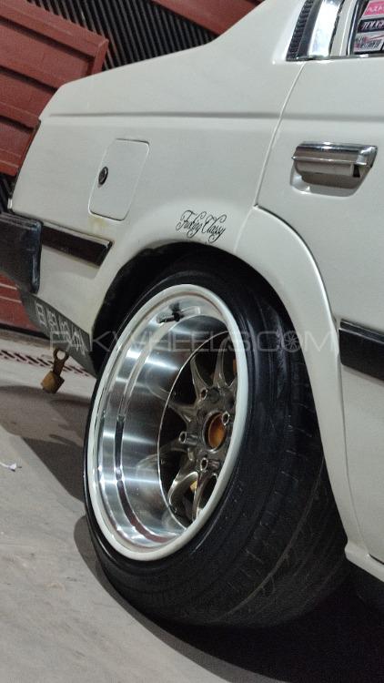 Toyota Corona - 1982  Toyota Corona - 1982  Image-3