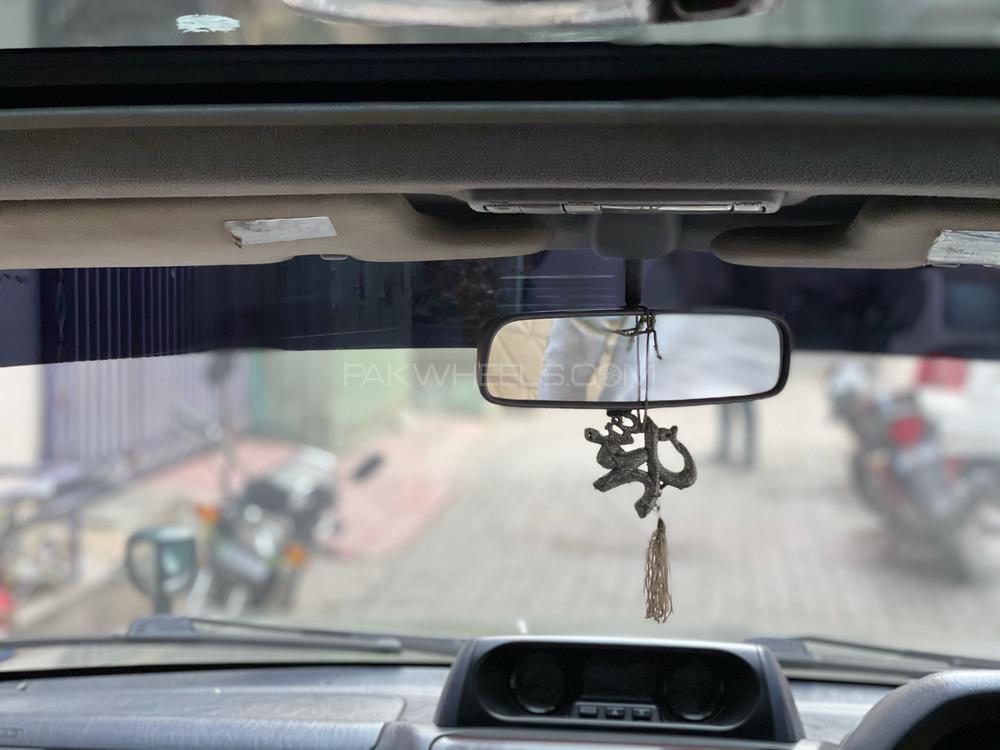 Toyota Prado 1998 for Sale in Lahore Toyota Prado 1998 for Sale in Lahore Image-7