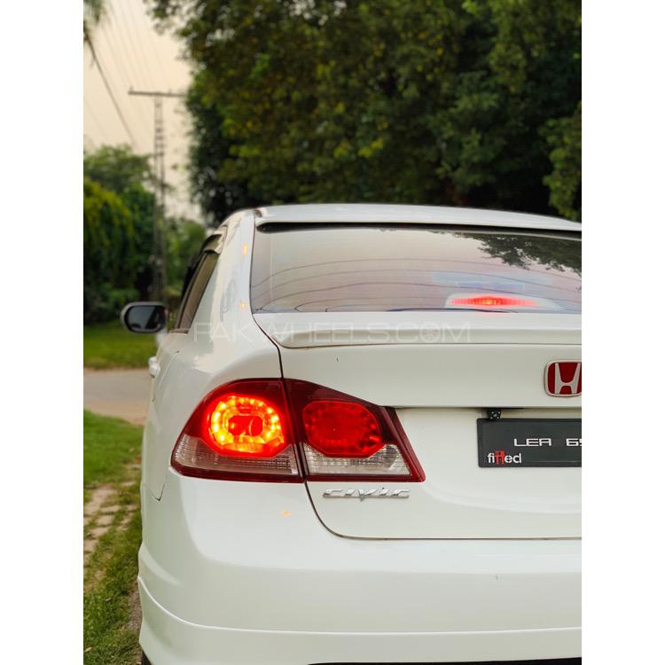 Honda Civic - 2008  Honda Civic - 2008  Image-4