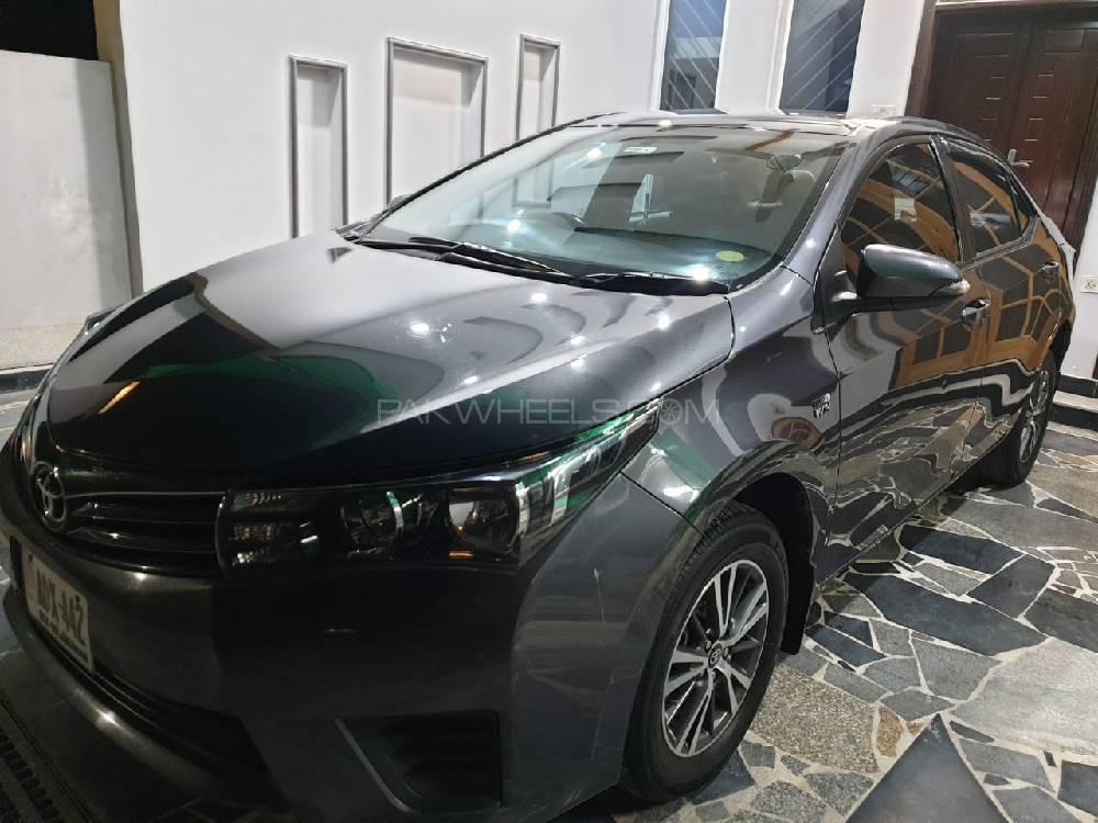 Toyota Corolla 2017 for Sale in Islamabad Image-1