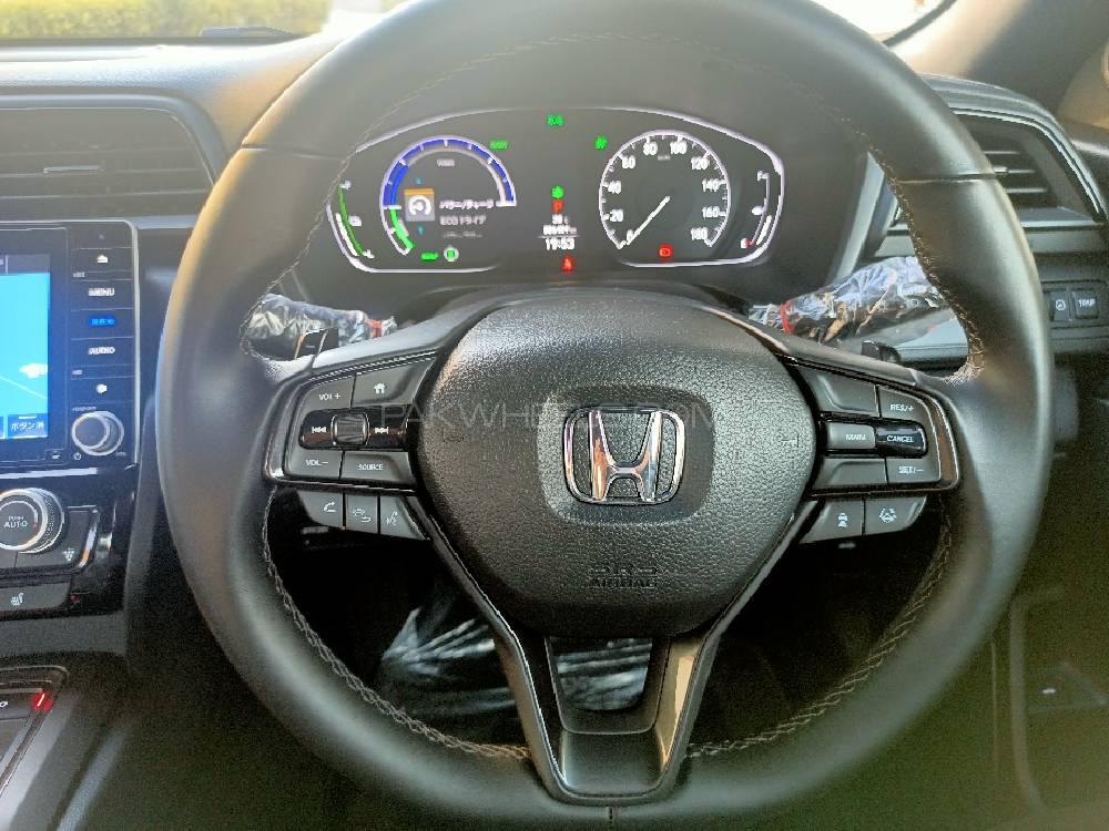 Honda Insight 2018 for Sale in Islamabad Honda Insight 2018 for Sale in Islamabad Image-14