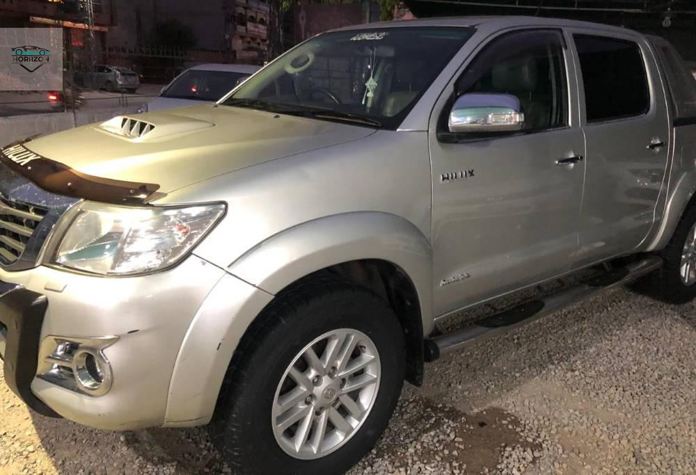 Toyota Hilux 2013 for Sale in Islamabad Image-1