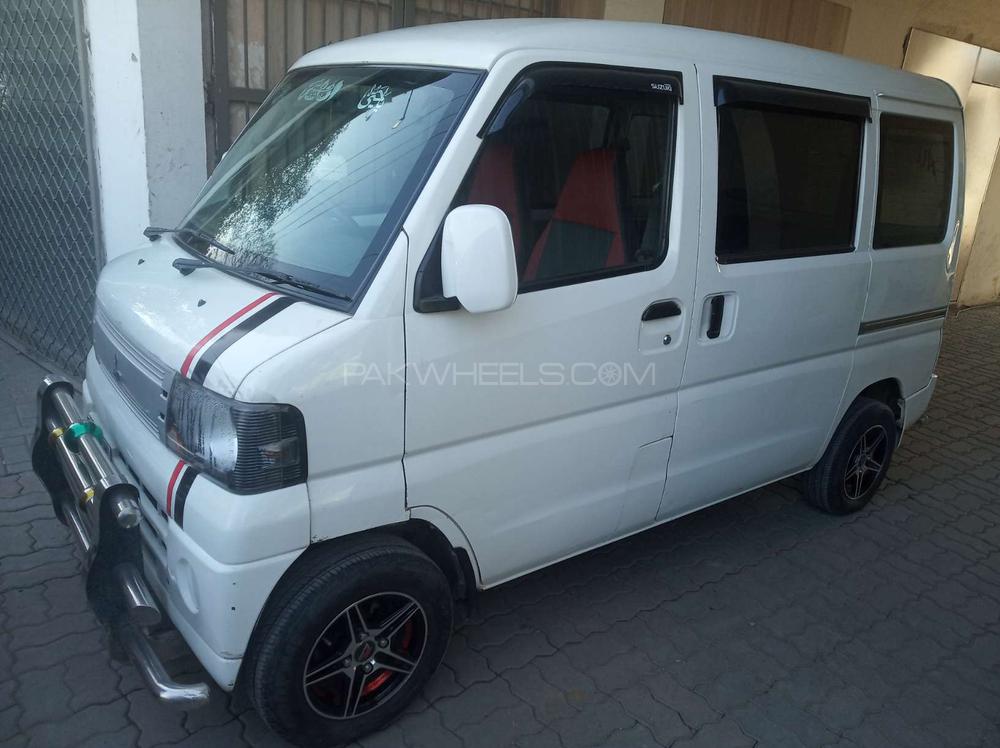 Mitsubishi Minicab 2011 for Sale in Gujranwala Image-1