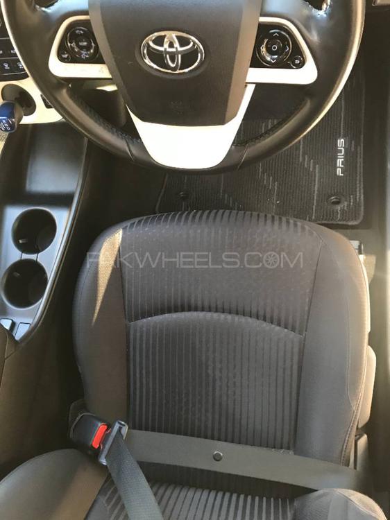 Toyota Prius 2016 for Sale in Islamabad Toyota Prius 2016 for Sale in Islamabad Image-10