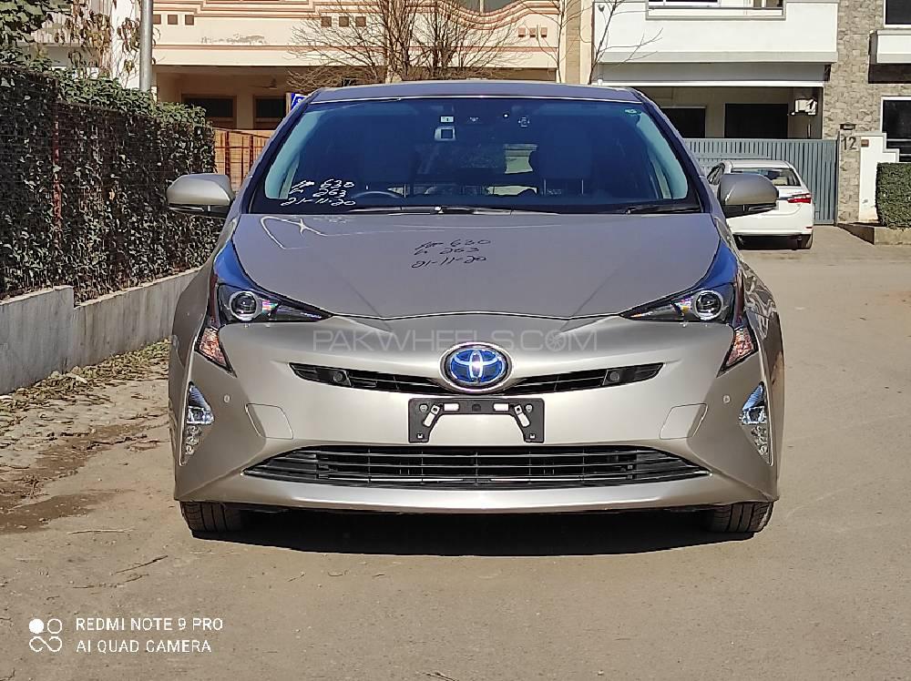 Toyota Prius 2018 for Sale in Islamabad Image-1