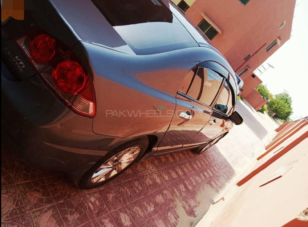 Honda Civic 2011 for Sale in Hyderabad Honda Civic 2011 for Sale in Hyderabad Image-5