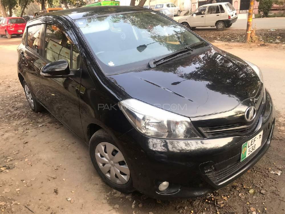 Toyota Vitz 2013 for Sale in Lahore Toyota Vitz 2013 for Sale in Lahore Image-11