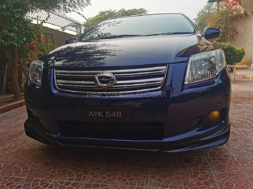 Toyota Corolla Axio 2007 for Sale in Arifwala Image-1