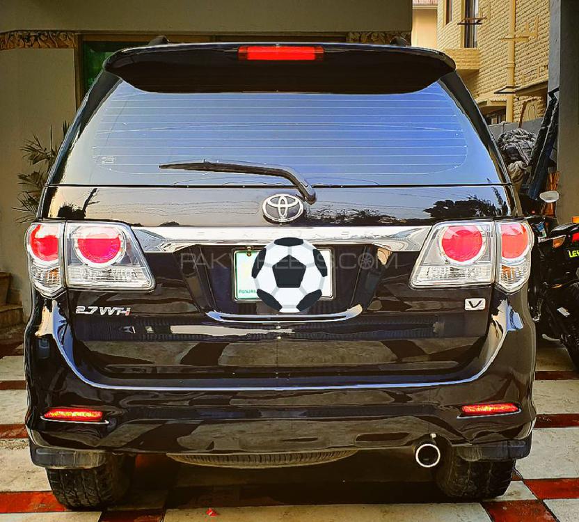 Toyota Fortuner 2014 for Sale in Lahore Image-1