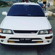 Toyota Corolla - 2000
