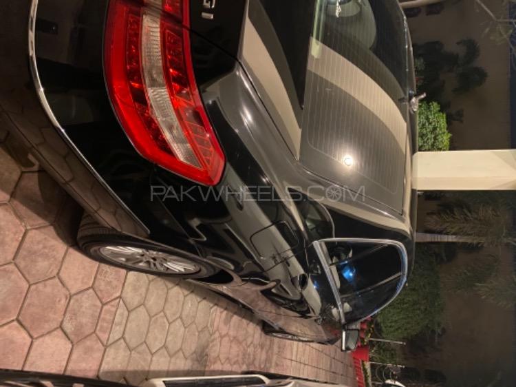 Mercedes Benz E Class 2011 for Sale in Peshawar Mercedes Benz E Class 2011 for Sale in Peshawar Image-11