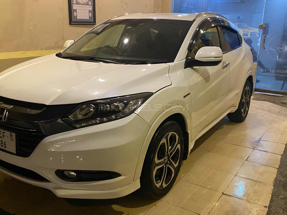 Honda vezel hybrid 2014