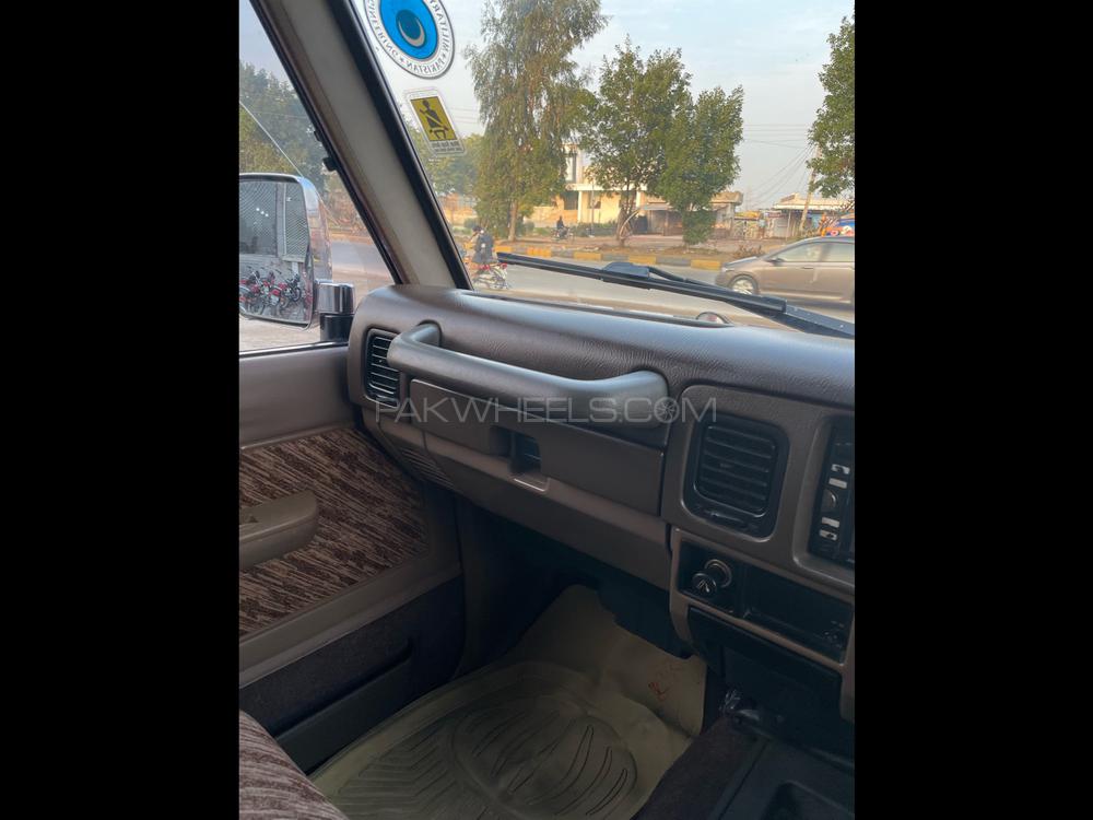 Toyota Prado 1991 for Sale in Gujrat Toyota Prado 1991 for Sale in Gujrat Image-18