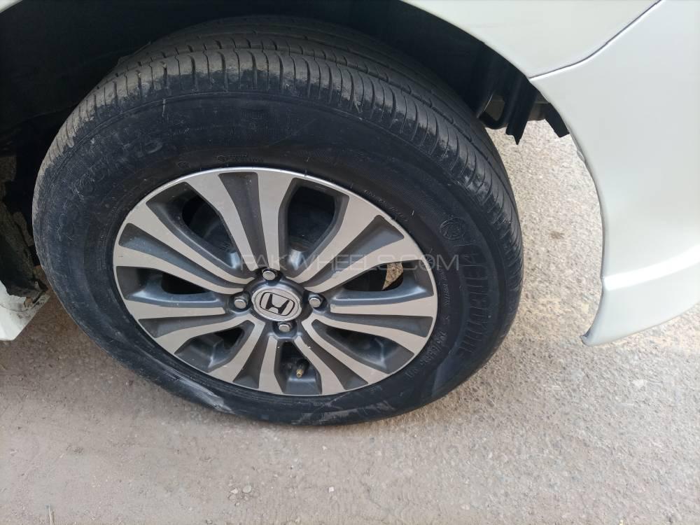 Honda Freed 2012 for Sale in Karachi Honda Freed 2012 for Sale in Karachi Image-14