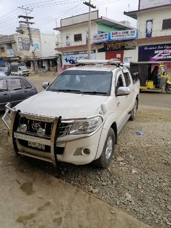 Toyota Hilux 2013 for Sale in Haripur Toyota Hilux 2013 for Sale in Haripur Image-14