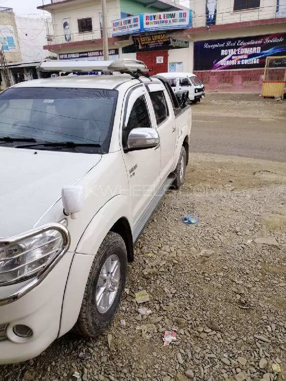 Toyota Hilux 2013 for Sale in Haripur Toyota Hilux 2013 for Sale in Haripur Image-13