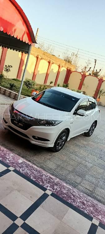 Honda Vezel 2014 for Sale in Mardan Honda Vezel 2014 for Sale in Mardan Image-3