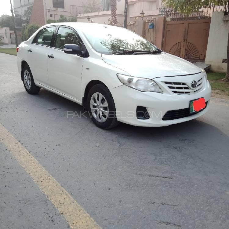 Toyota Corolla 2014 for Sale in Lahore Toyota Corolla 2014 for Sale in Lahore Image-5