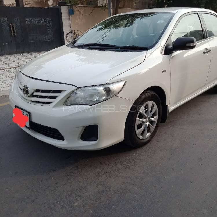 Toyota Corolla 2014 for Sale in Lahore Image-1