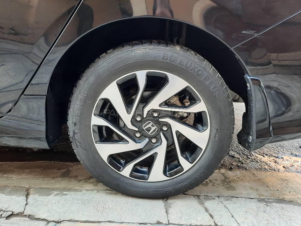 Honda Civic 2018 for Sale in Lahore Honda Civic 2018 for Sale in Lahore Image-17