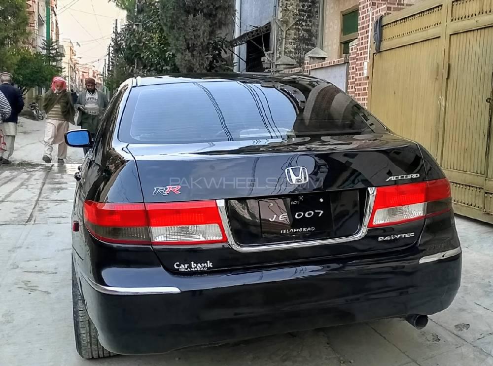 Honda Accord 2005 for Sale in Wah cantt Honda Accord 2005 for Sale in Wah cantt Image-11