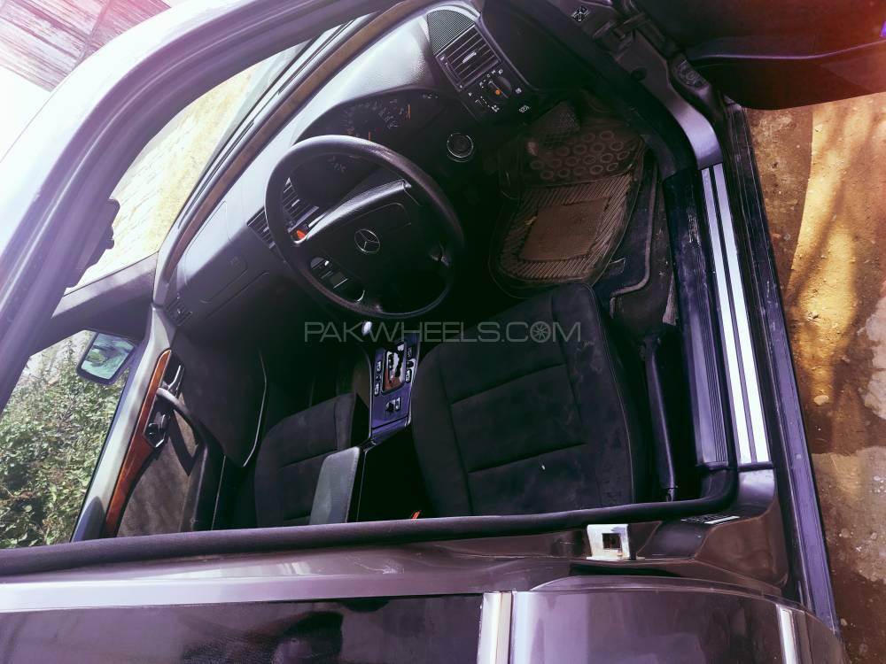 مرسڈیز بینز سی کلاس 1998 for Sale in پشاور مرسڈیز بینز سی کلاس 1998 for Sale in پشاور Image-6