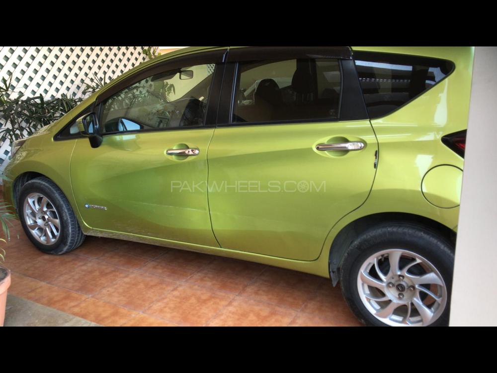 Nissan Note 2017 for Sale in Multan Nissan Note 2017 for Sale in Multan Image-12
