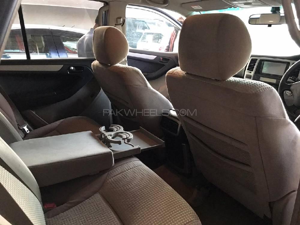 Toyota Surf 2005 for Sale in Peshawar Toyota Surf 2005 for Sale in Peshawar Image-7