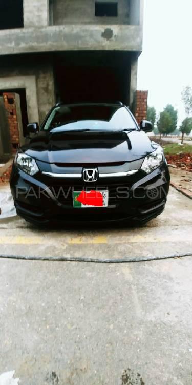 Honda HR-V 2016 for Sale in Lahore Image-1