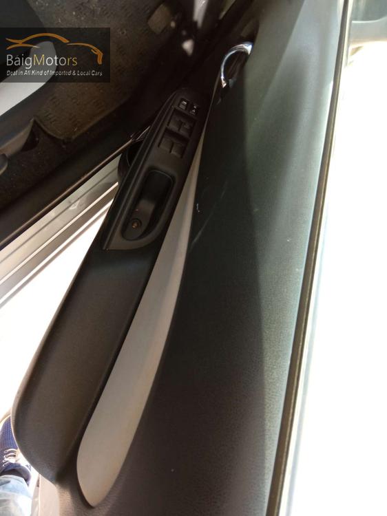 Nissan Note 2019 for Sale in Rawalpindi Nissan Note 2019 for Sale in Rawalpindi Image-7
