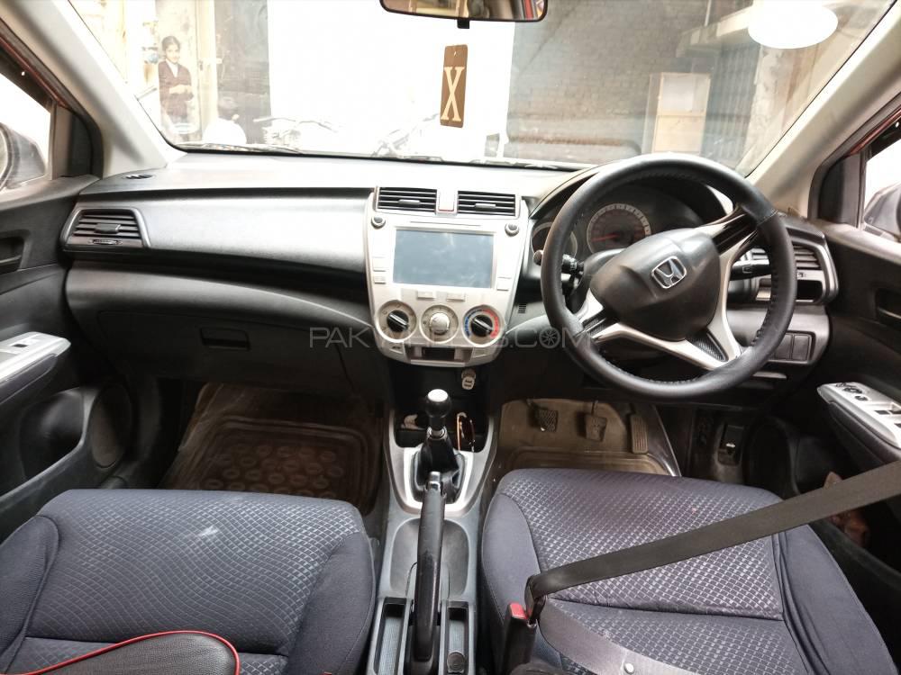 Honda City 2010 for Sale in Lahore Honda City 2010 for Sale in Lahore Image-13
