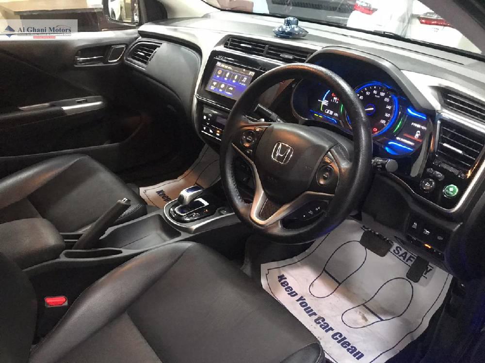ہونڈا گریس ہائبرڈ 2014 for Sale in کراچی ہونڈا گریس ہائبرڈ 2014 for Sale in کراچی Image-18