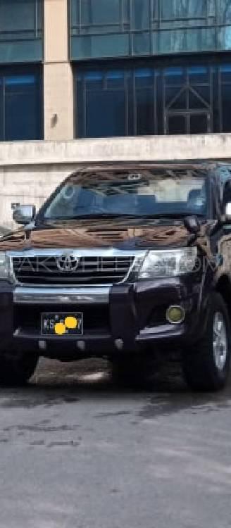 ٹویوٹا ہائیلکس 2013 for Sale in اسلام آباد Image-1