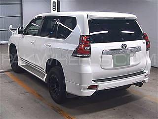 Toyota Prado 2017 for Sale in Lahore Toyota Prado 2017 for Sale in Lahore Image-2