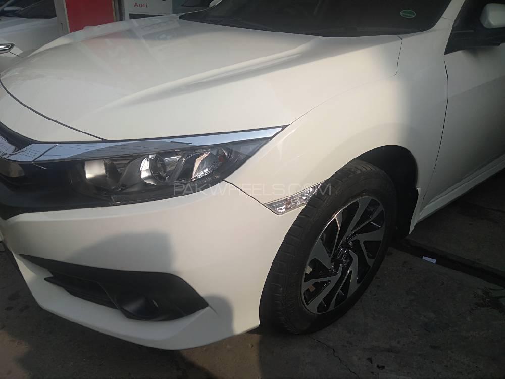 Honda Civic 2018 for Sale in Lahore Honda Civic 2018 for Sale in Lahore Image-7
