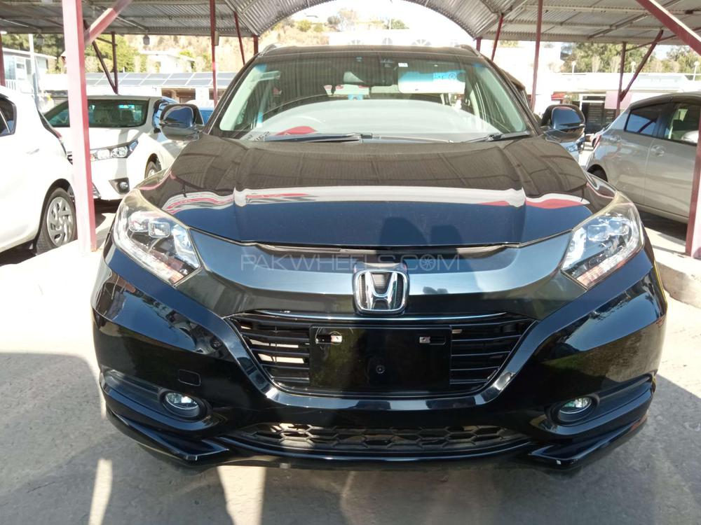 Honda Vezel 2015 for Sale in Rawalpindi Image-1
