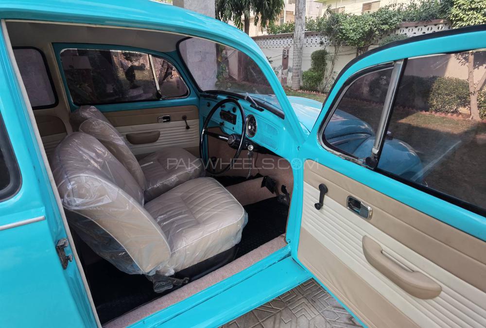 Volkswagen Beetle - 1969  Volkswagen Beetle - 1969  Image-5