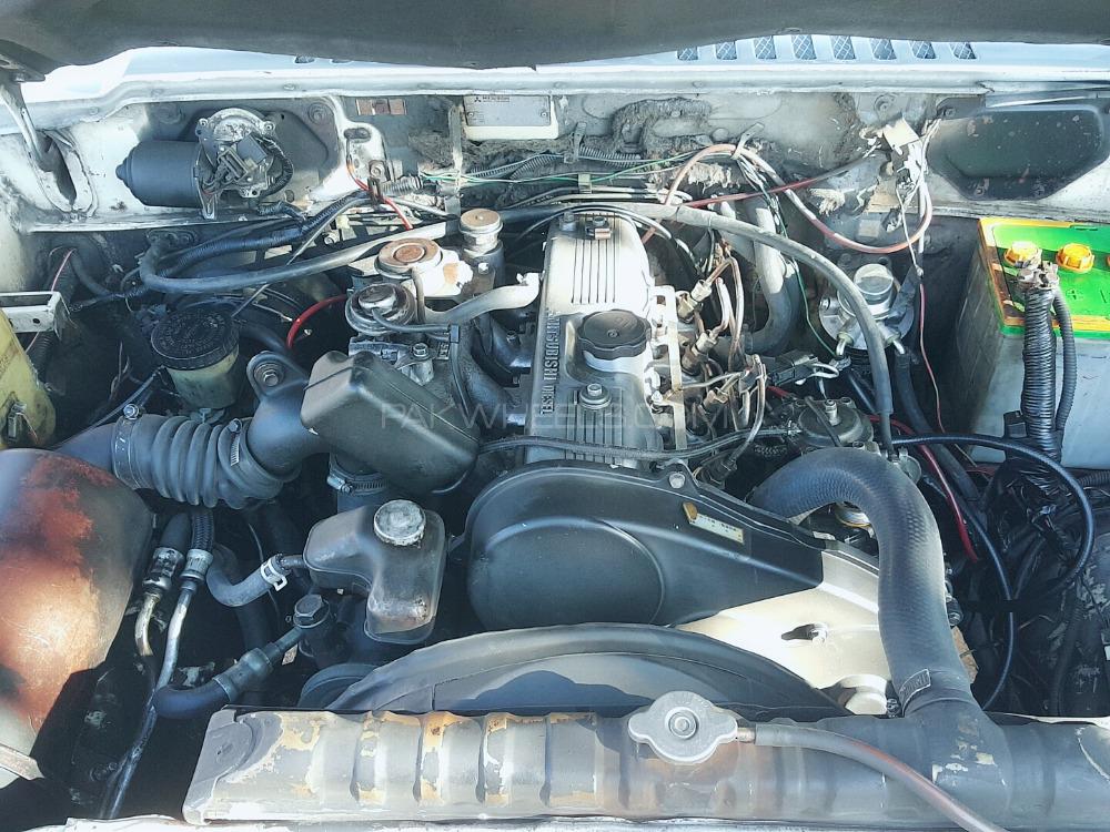 Mitsubishi Pajero 1988 for Sale in Mansehra Mitsubishi Pajero 1988 for Sale in Mansehra Image-13