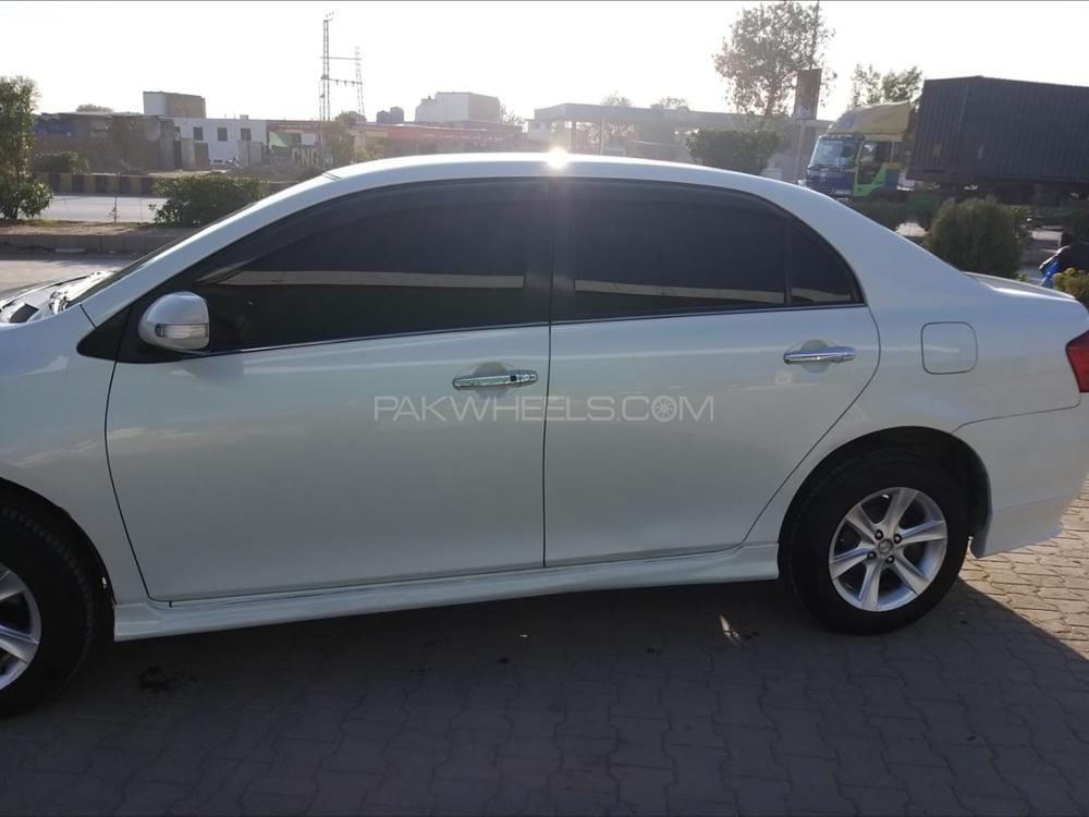 Toyota Corolla Axio 2007 for Sale in Peshawar Image-1