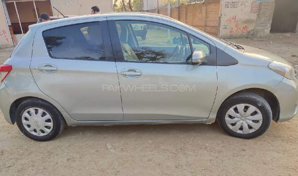 Toyota Vitz 2011 for Sale in Nowshera Toyota Vitz 2011 for Sale in Nowshera Image-6