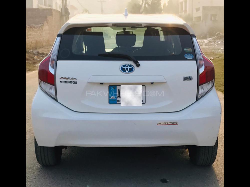 Toyota Aqua 2015 for Sale in Faisalabad Toyota Aqua 2015 for Sale in Faisalabad Image-10